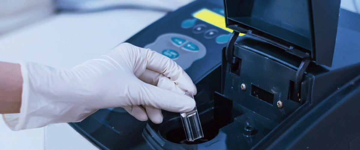 分光光度計とは?原理・種類・選び方・メンテンナンス方法をわかりやすく解説